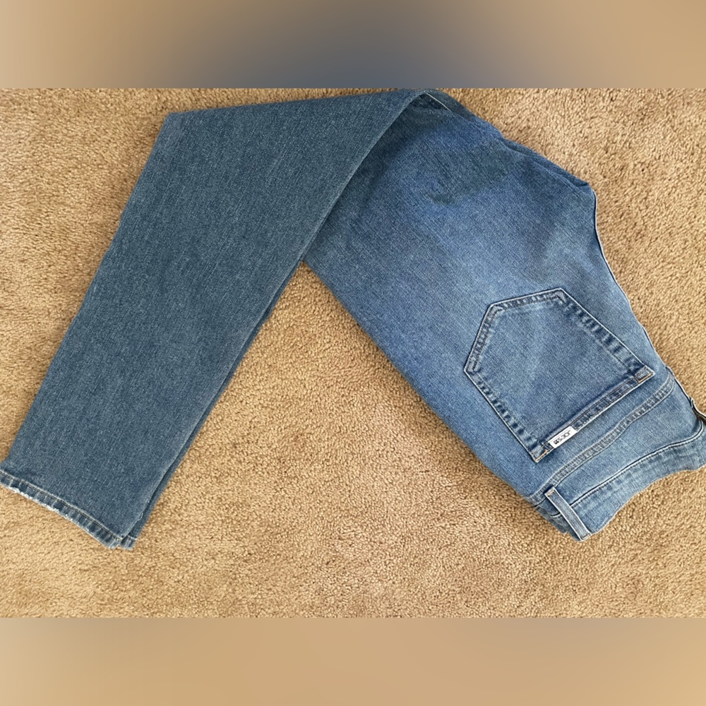 Joe’s Slim Fit